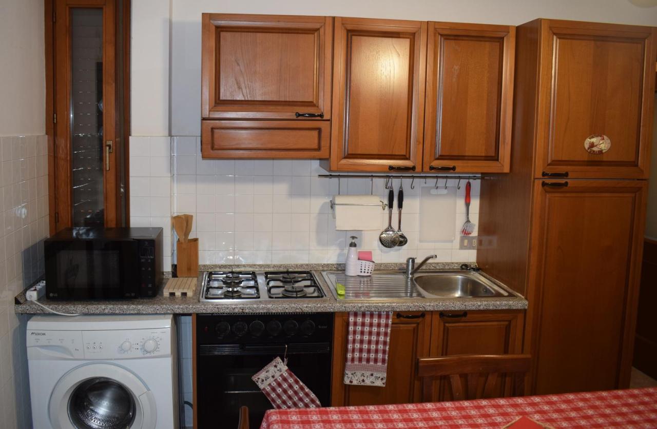 La Ninfea Apartment Pisa Bagian luar foto